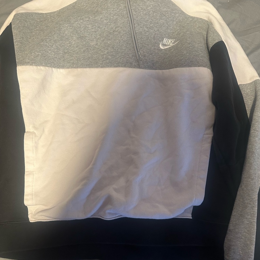 Nike Men's Black, Gray, and White Zip-Up Sweater